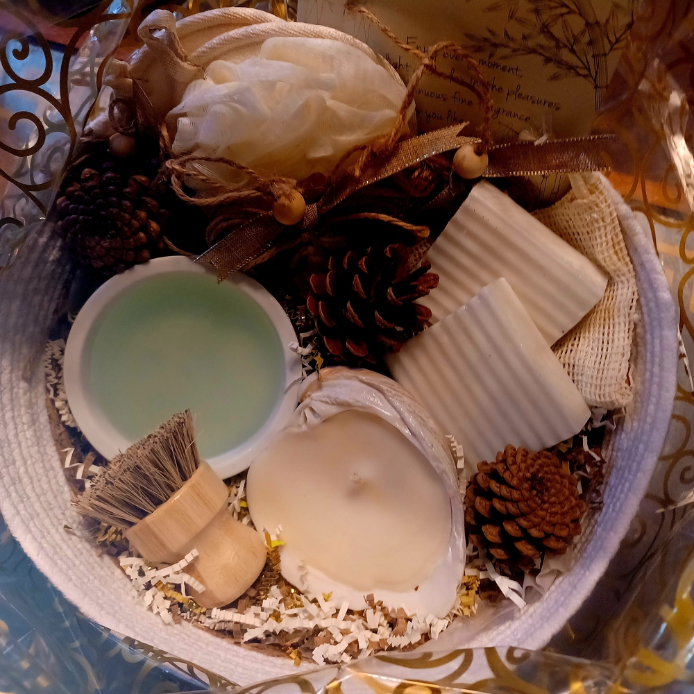 Coastal FAVORITES Gift Basket